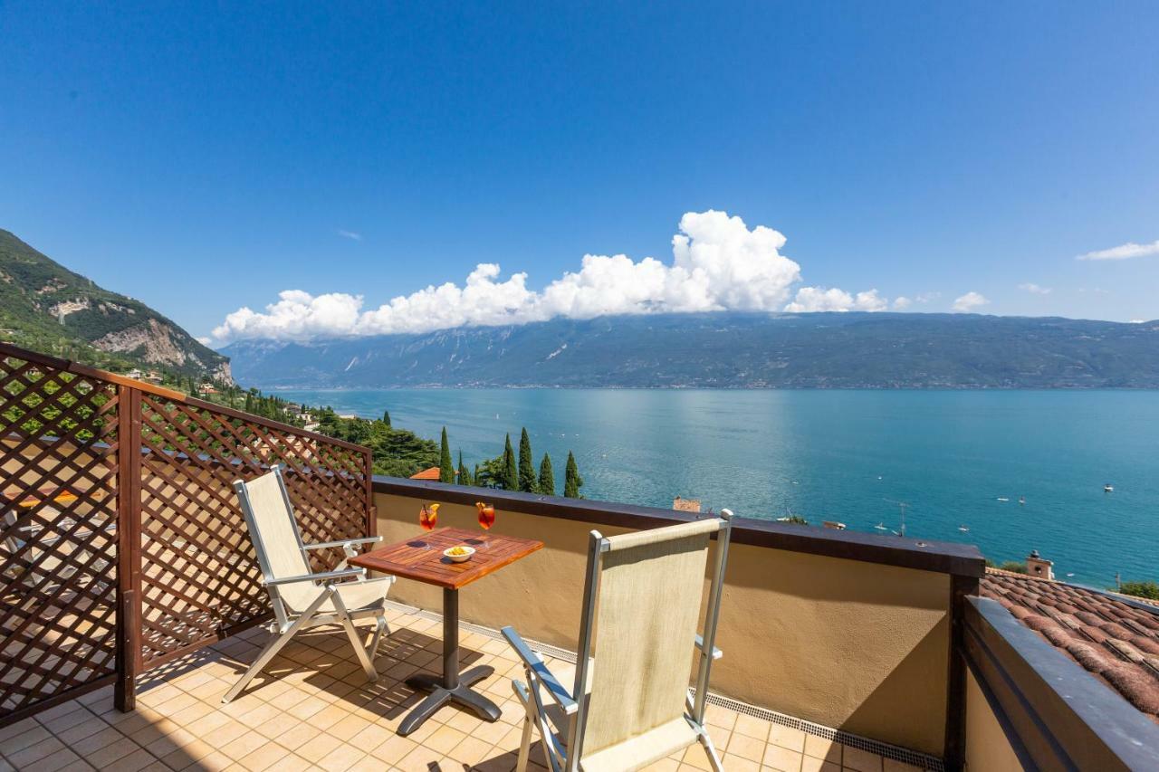 Hotel Meandro - Lake View Гарньяно Екстер'єр фото